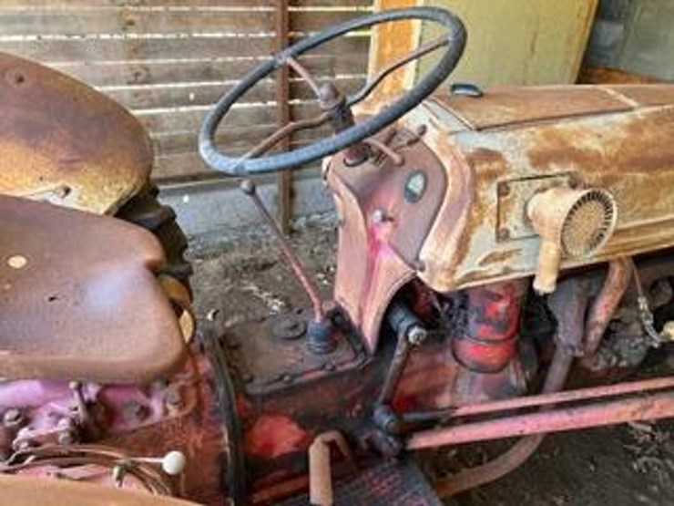 ford-8n-image-4