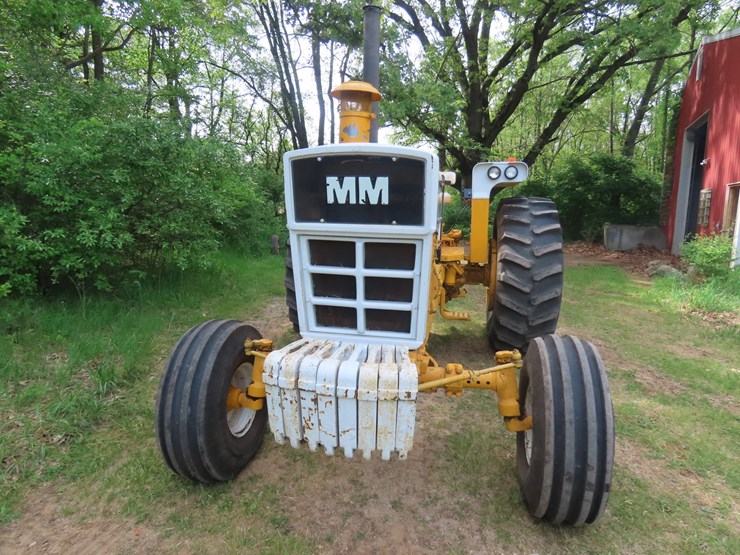 minneapolis-moline-g1355-image-2