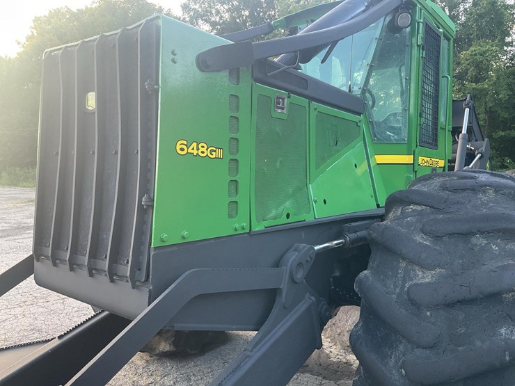2006-deere-648g-iii-image-14