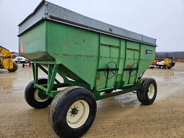 #109-•-parker-gravity-wagon-&-gear-image-5