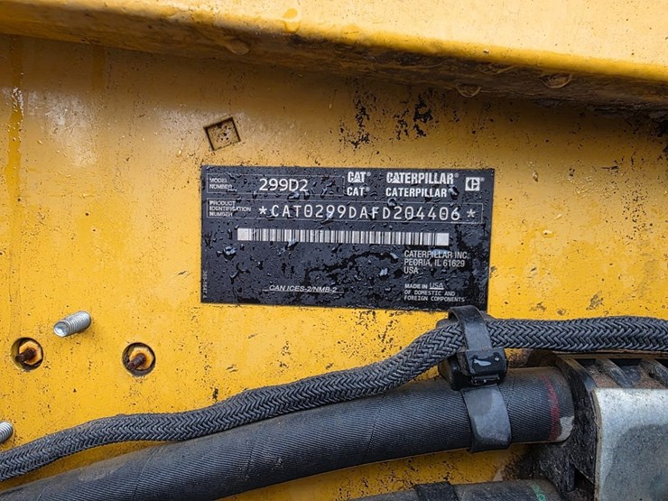 2018-caterpillar-299d2-image-22