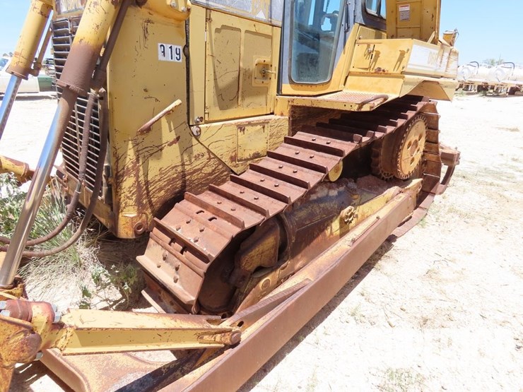 caterpillar-d6r-image-3