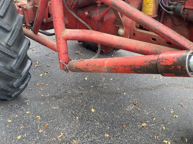 #6067-•-1948-farmall-h-tractor-image-12