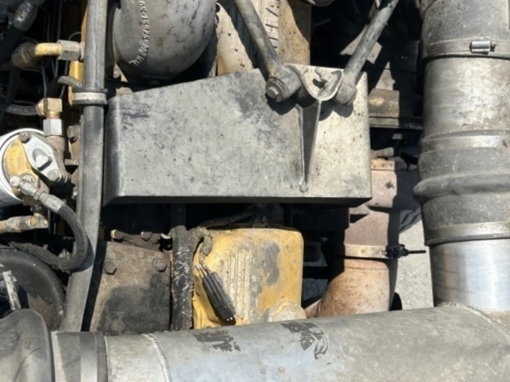 1994-peterbilt-378-image-38