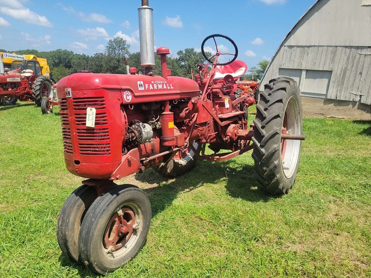 1954-farmall-super-c-image-1