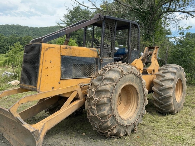 john-deere-640c-image-1