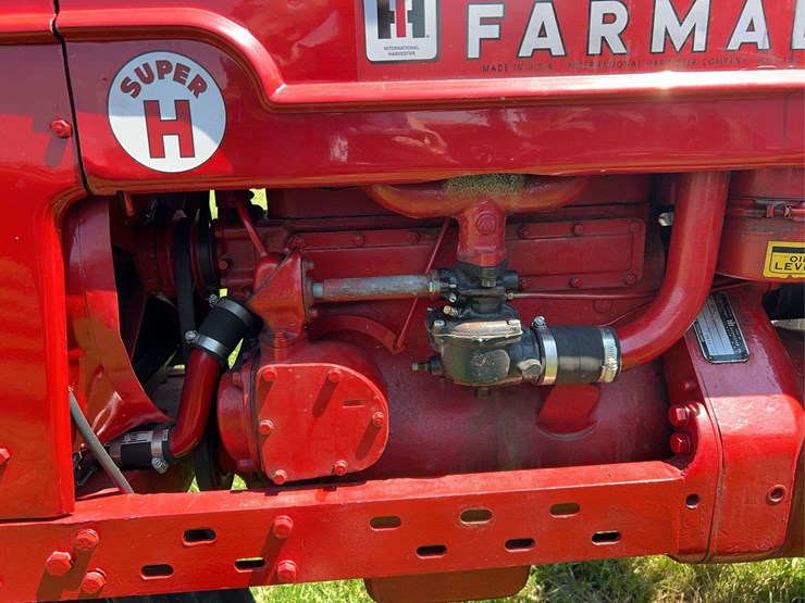 1953-farmall-super-h-image-9