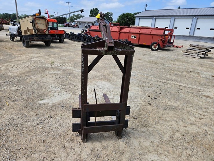 #103-•-pallet-fork-&-boom-image-4