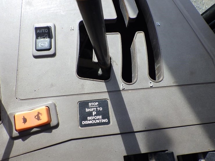 john-deere-6115m-image-36