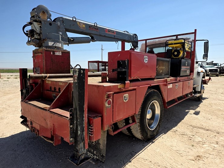 2018-international-durastar-4300-image-6