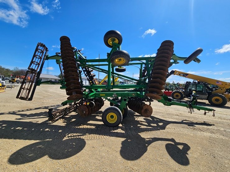 john-deere-2623vt-image-6