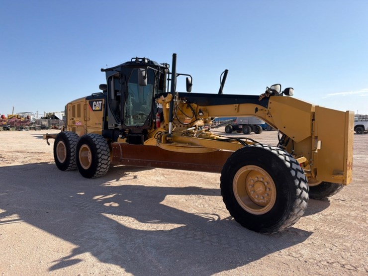 2018-caterpillar-140m3-image-4