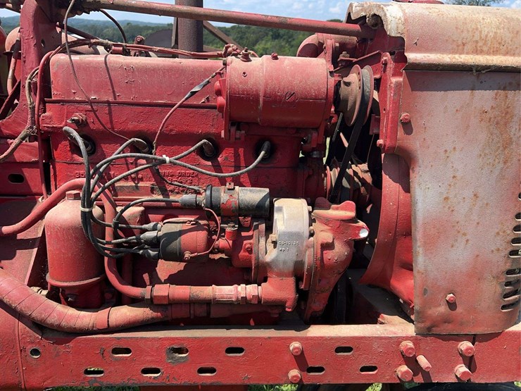 1954-farmall-super-h-image-21