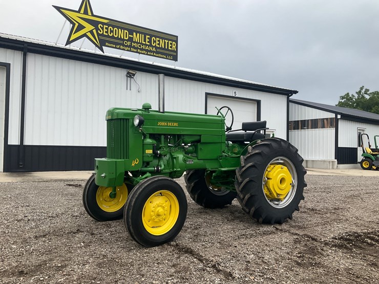 1953-john-deere-40-image-1