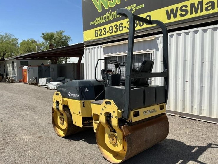 2004-bomag-dw-138-ad-double-drum-roller-image-7