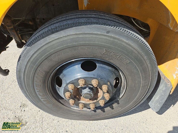2014-ic-bus-ce-image-11