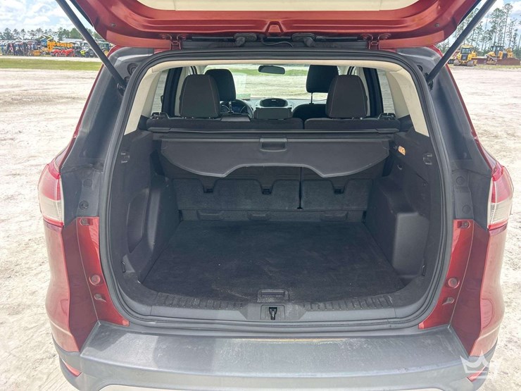 2014-ford-escape-image-29