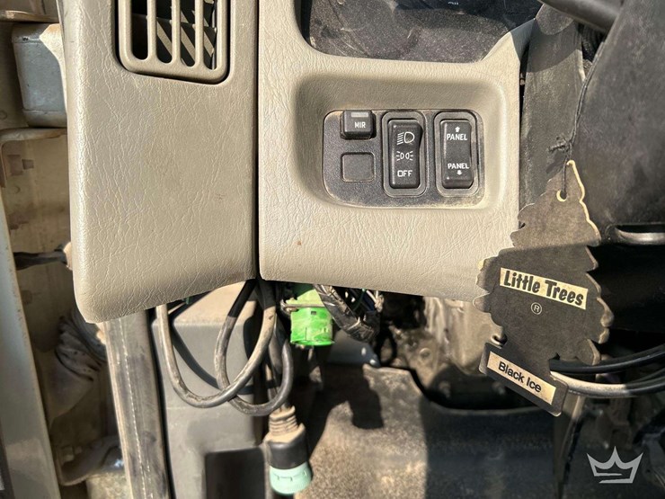 2019-international-workstar-7400-image-15