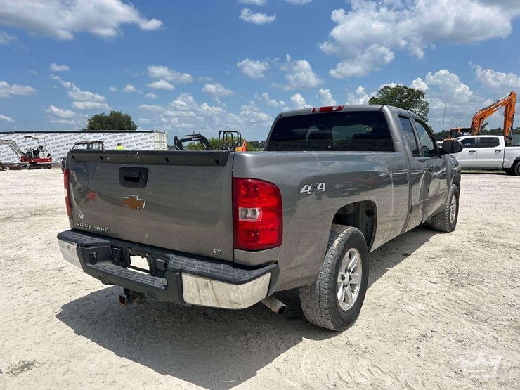 2007-chevrolet-silverado-1500-image-3