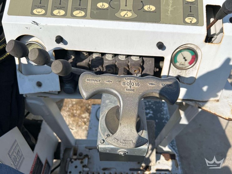 2018-freightliner-m2-106-image-37