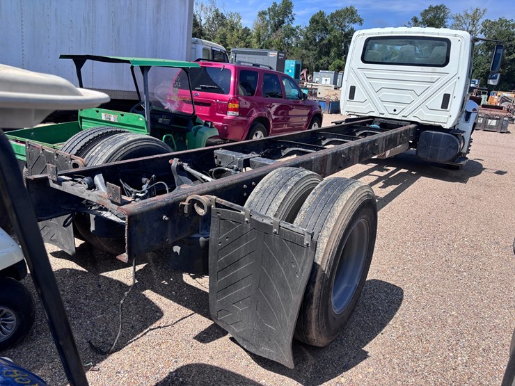 2006-international-durastar-4300-image-4