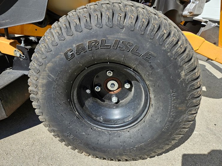 #651-•-cub-cadet-zt1-zero-turn-mower-image-15