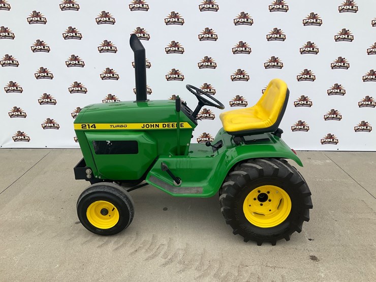 1975-john-deere-214-image-2