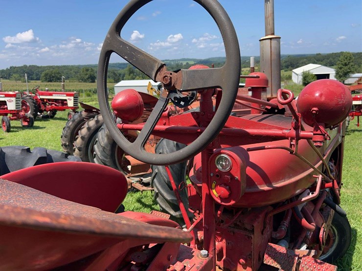 1953-farmall-super-m-image-13
