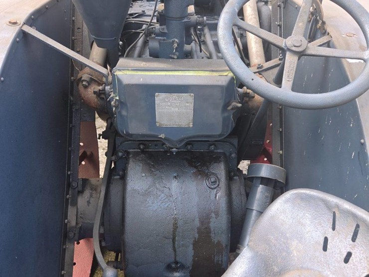 #6044-•-1928-rumely-oil-pull-model-x-tractor---offsite-image-2