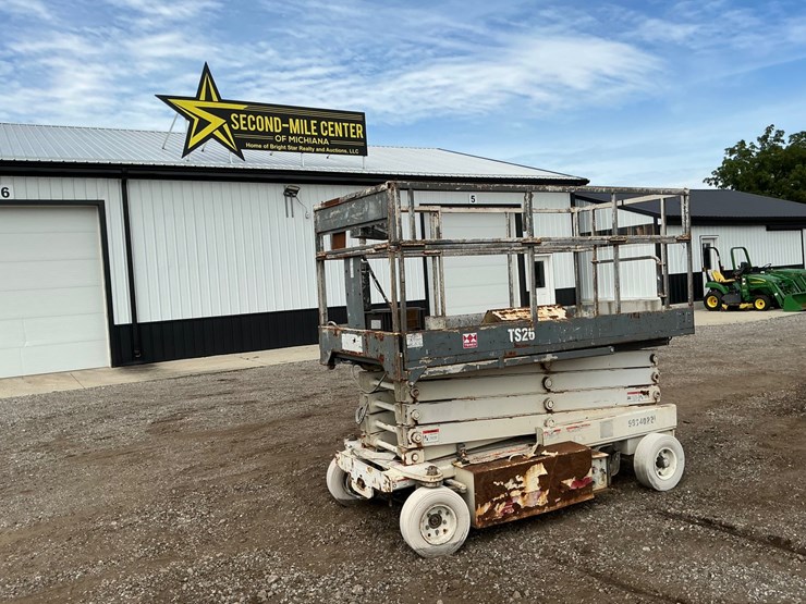 #1310-•-terex-aerials-ts26-scissor-lift-image-1