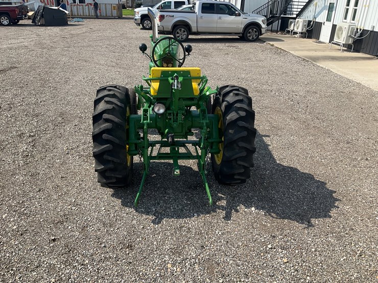 1956-john-deere-420-image-4