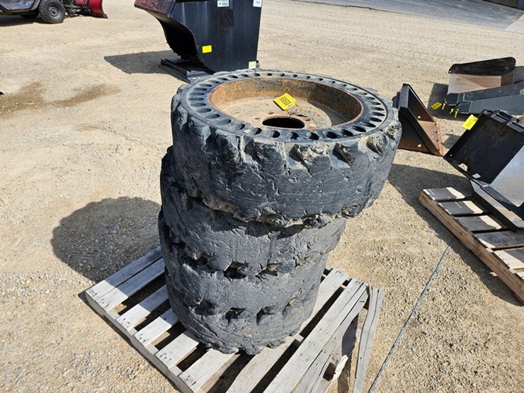 #45-•-brawley-solid-tires-&-rims-image-1