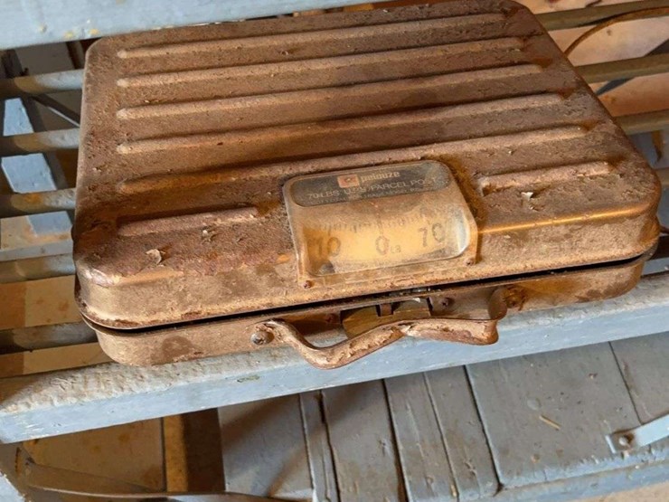 rolling-cart-and-contents-image-2