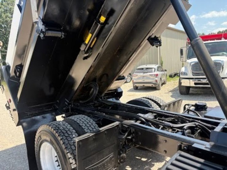 2014-international-workstar-7400-image-22