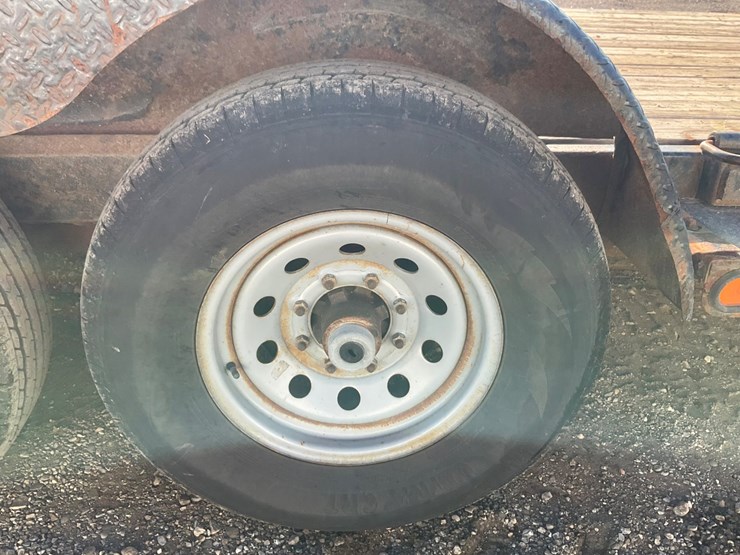 #2201-•-2017-spartan-20ch-tilt-equipment-trailer-image-30