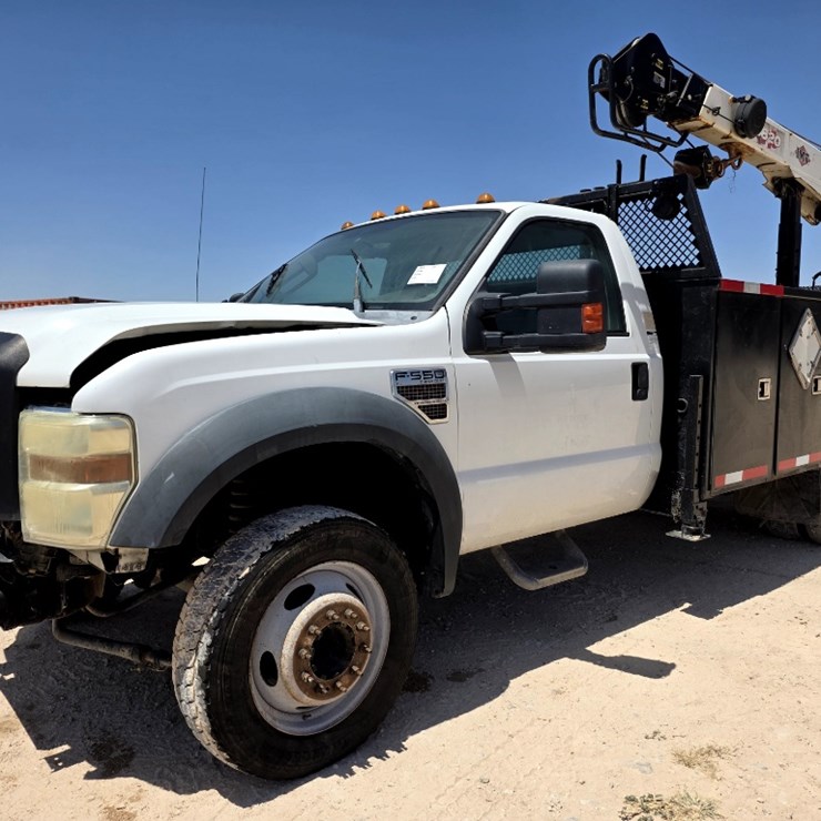 2010 FORD F550