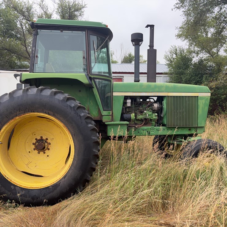 1974 JOHN DEERE 4630