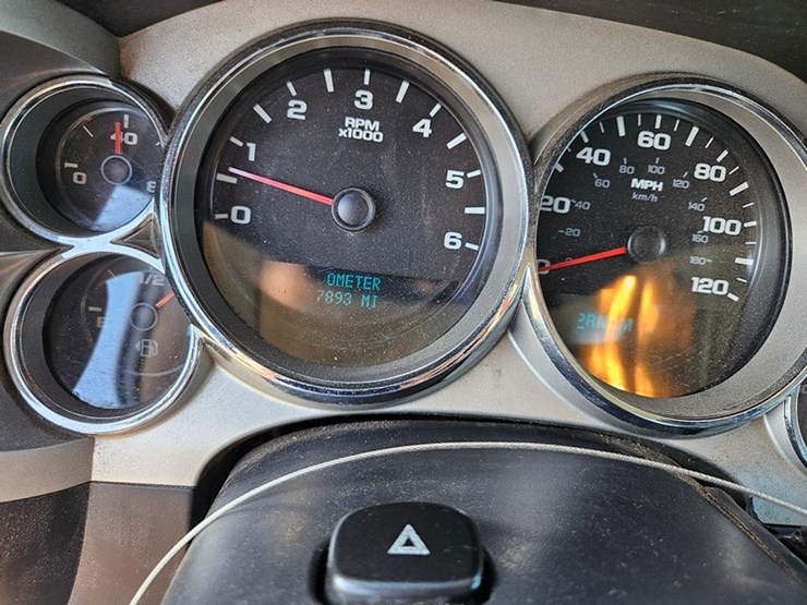 2007-chevrolet-3500hd-image-22