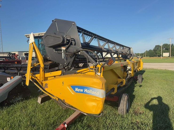 new-holland-74c-image-2