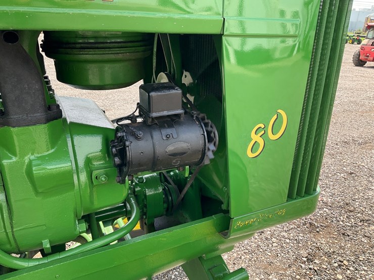 1956-john-deere-80-image-17