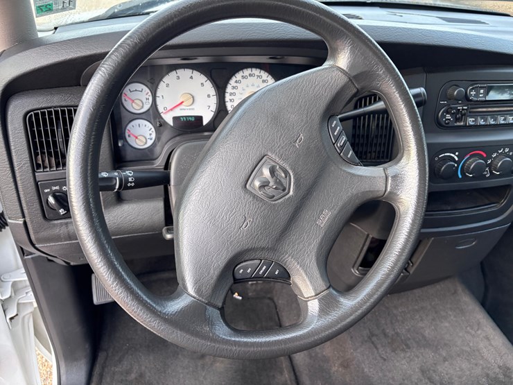 2003-dodge-ram-1500-image-9