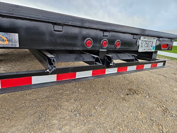 #55-•-2019-trailerman-102"-x-24'-tandem-axle-trailer-image-16