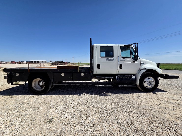 2010-international-durastar-4300-image-4