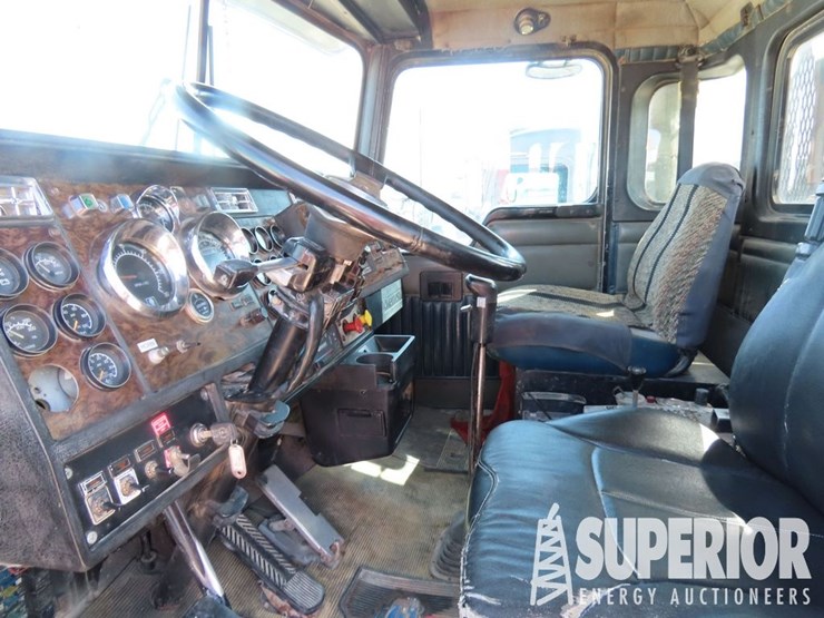 1997-kenworth-t800-image-6