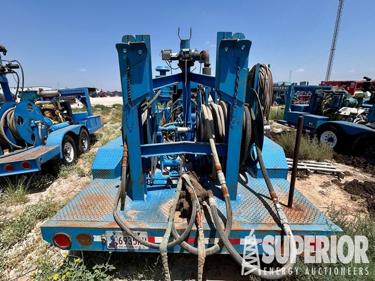 power-swivel-trailer-image-5