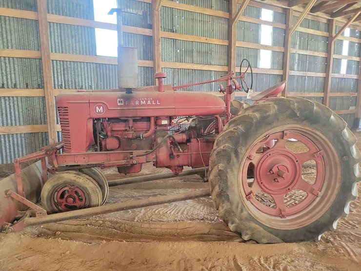 farmall-m-with-servis-blade-image-2