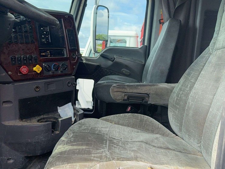 2013-mack-semi-model:-600cxu,-812,000-miles,-445hp,-11r22.5-tires,-semi-has-been-deleted-(no-def),-vin#-1m1aw07y4dm028607-image-19