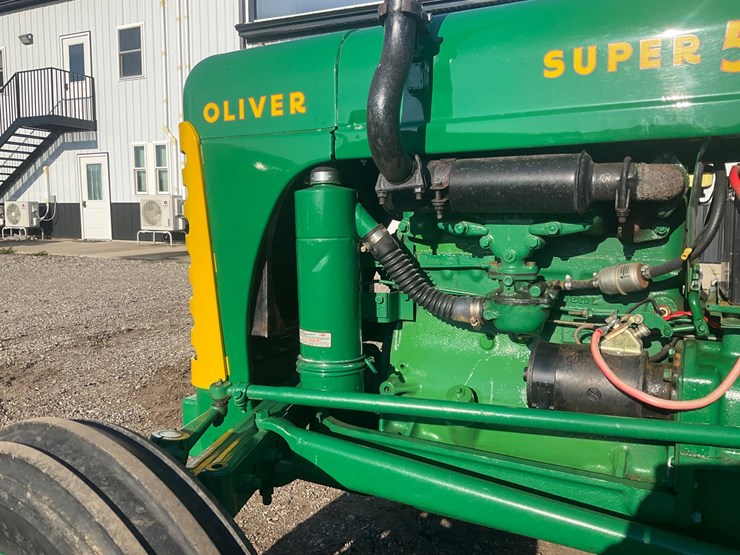1955-oliver-super-55-image-19