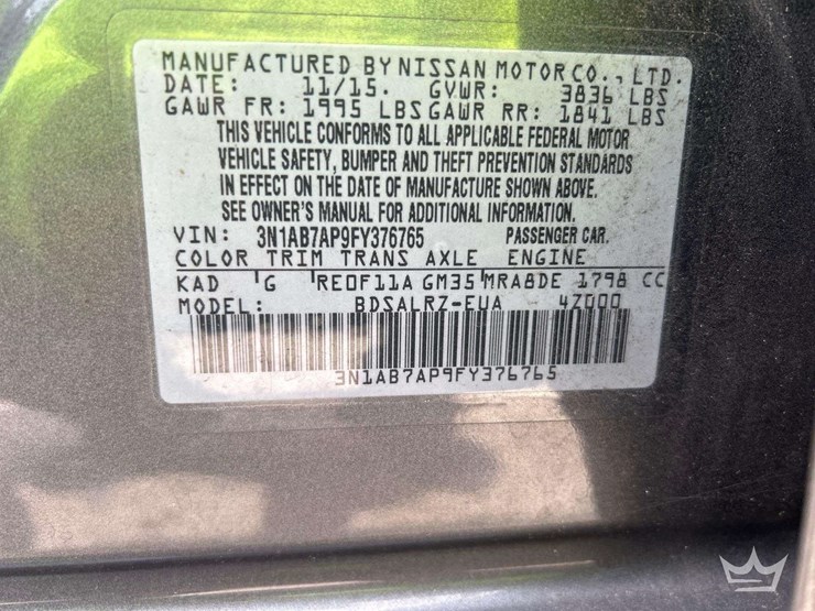2015-nissan-sentra-sedan-image-5