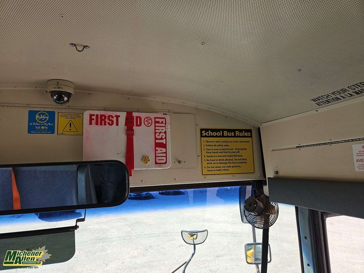 2014-ic-bus-ce-image-29